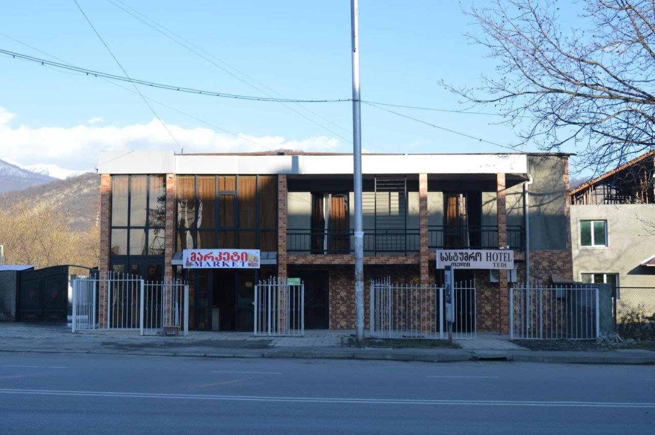 Hotel Tedi Kvareli Esterno foto