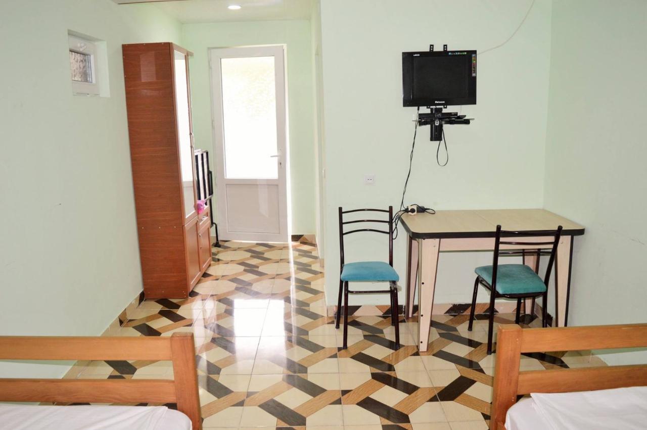 Hotel Tedi Kvareli Esterno foto
