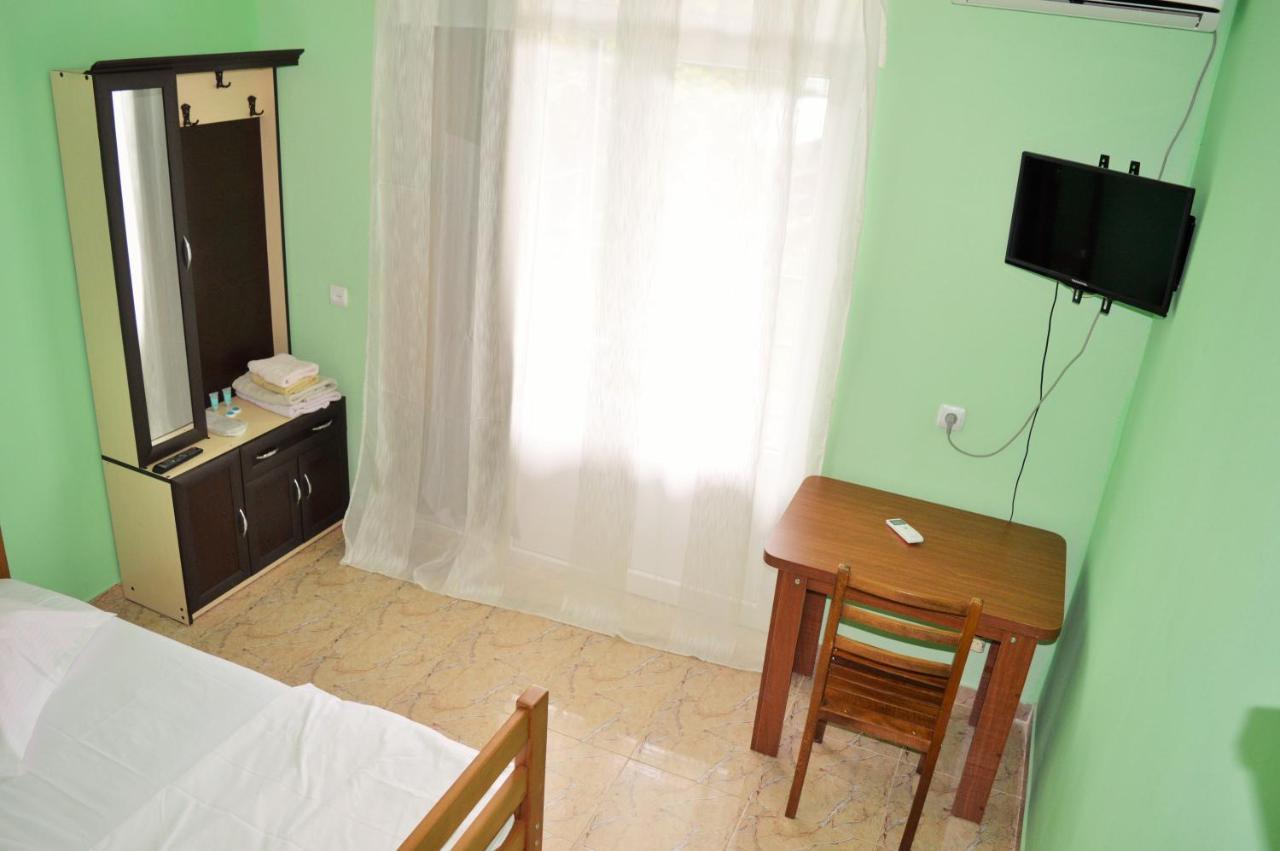Hotel Tedi Kvareli Esterno foto