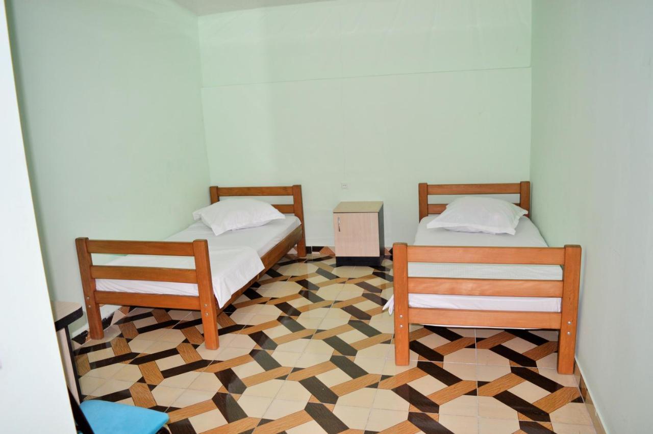 Hotel Tedi Kvareli Esterno foto