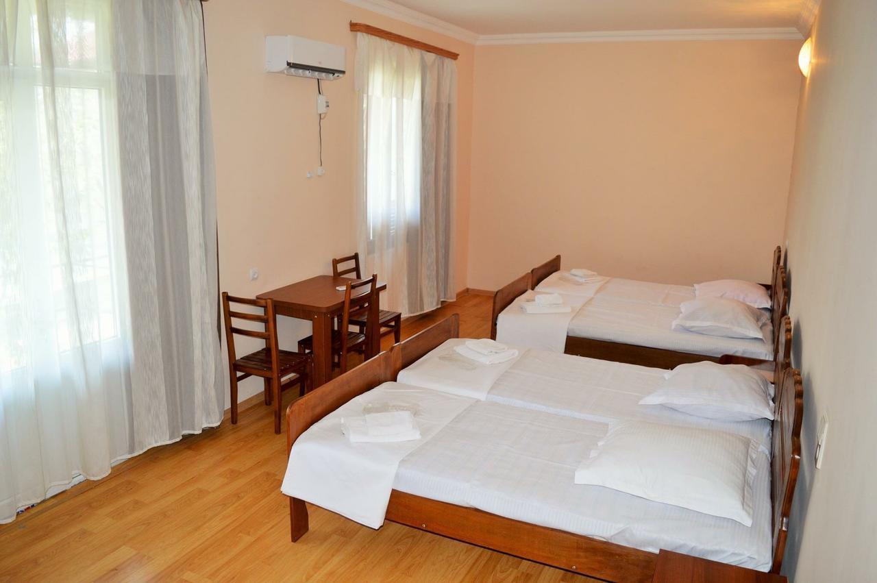 Hotel Tedi Kvareli Esterno foto